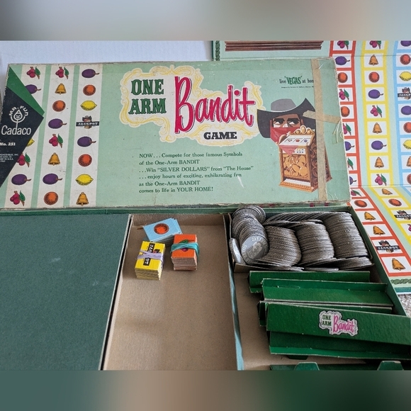 Vintage 1963 One Arm Bandit Board Game - Picture 1 of 2